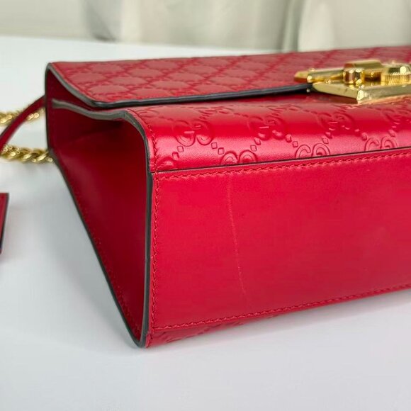 Gucci GG Logo Red Leather Printed Large Padlock Shoulder Bag with Gold Hardware - Picture 7 of 10